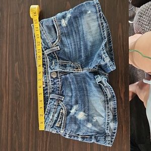 BKE Stella Low rise short shorts